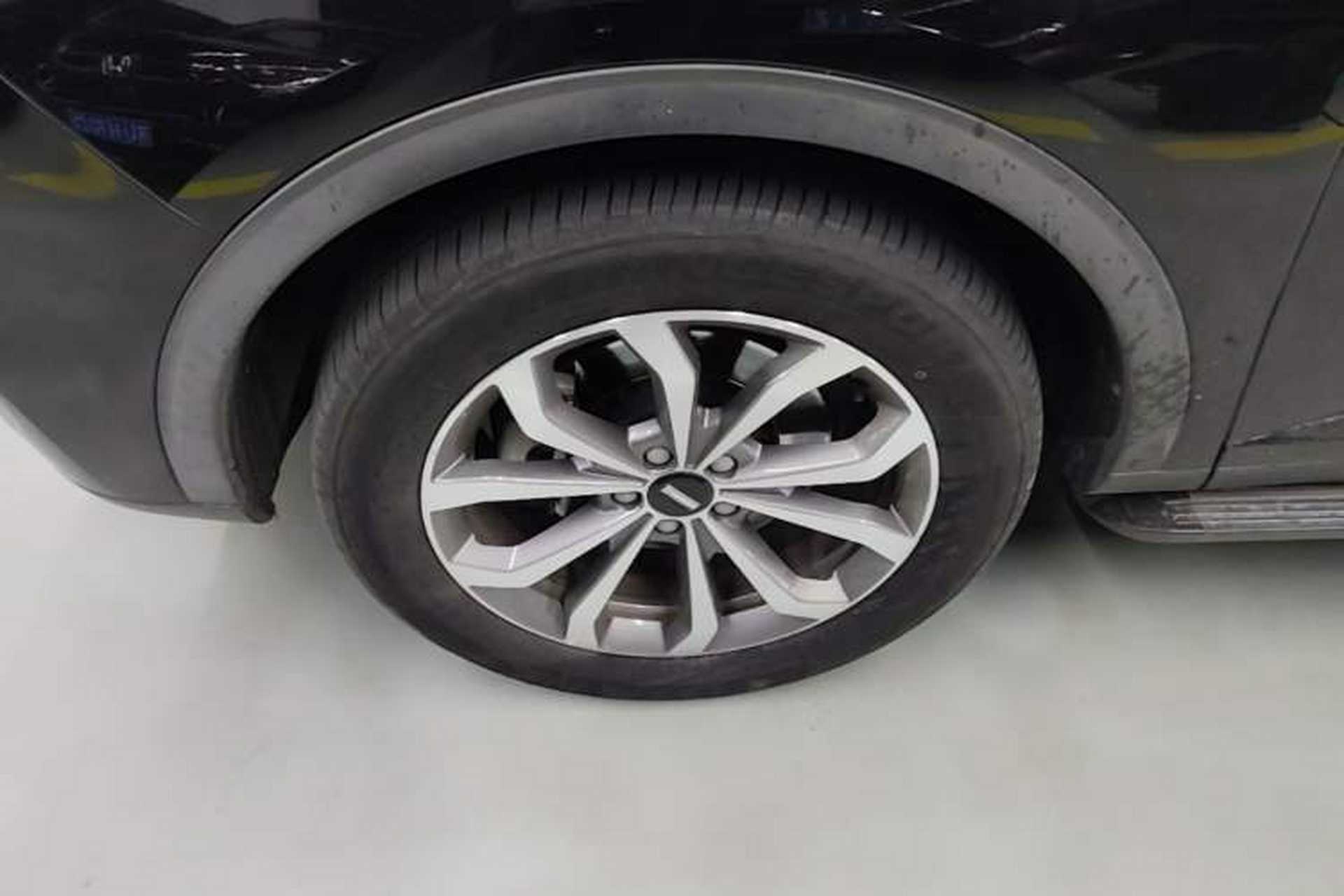 Used Wey VV6 2020 2.0T Two-Wheel Drive Smart Enjoyment+ Left Front Wheel Hub