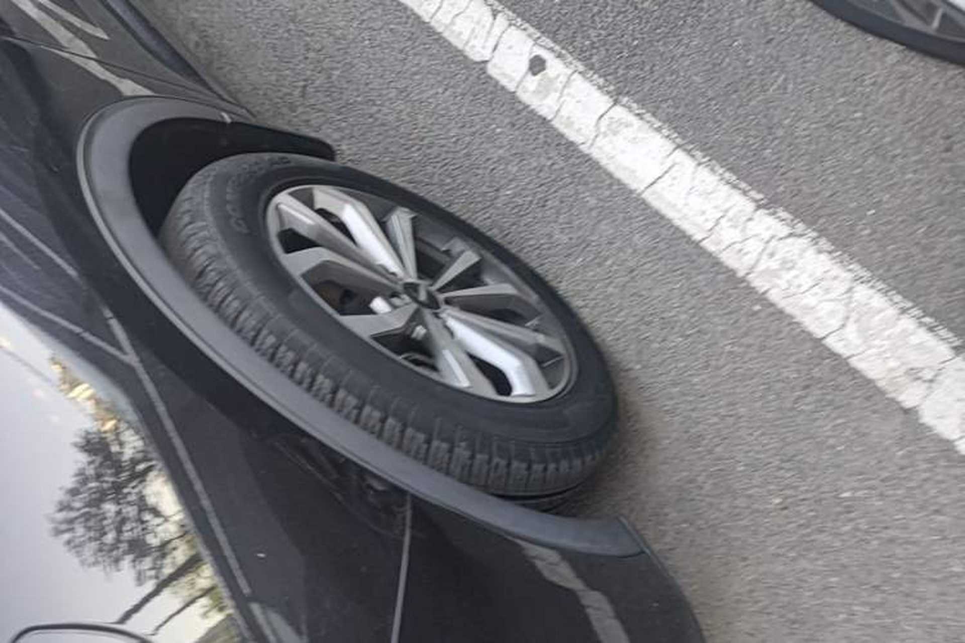 Used Wey VV6 2020 2.0T Two-Wheel Drive Smart Enjoyment+ Left Front Wheel Hub