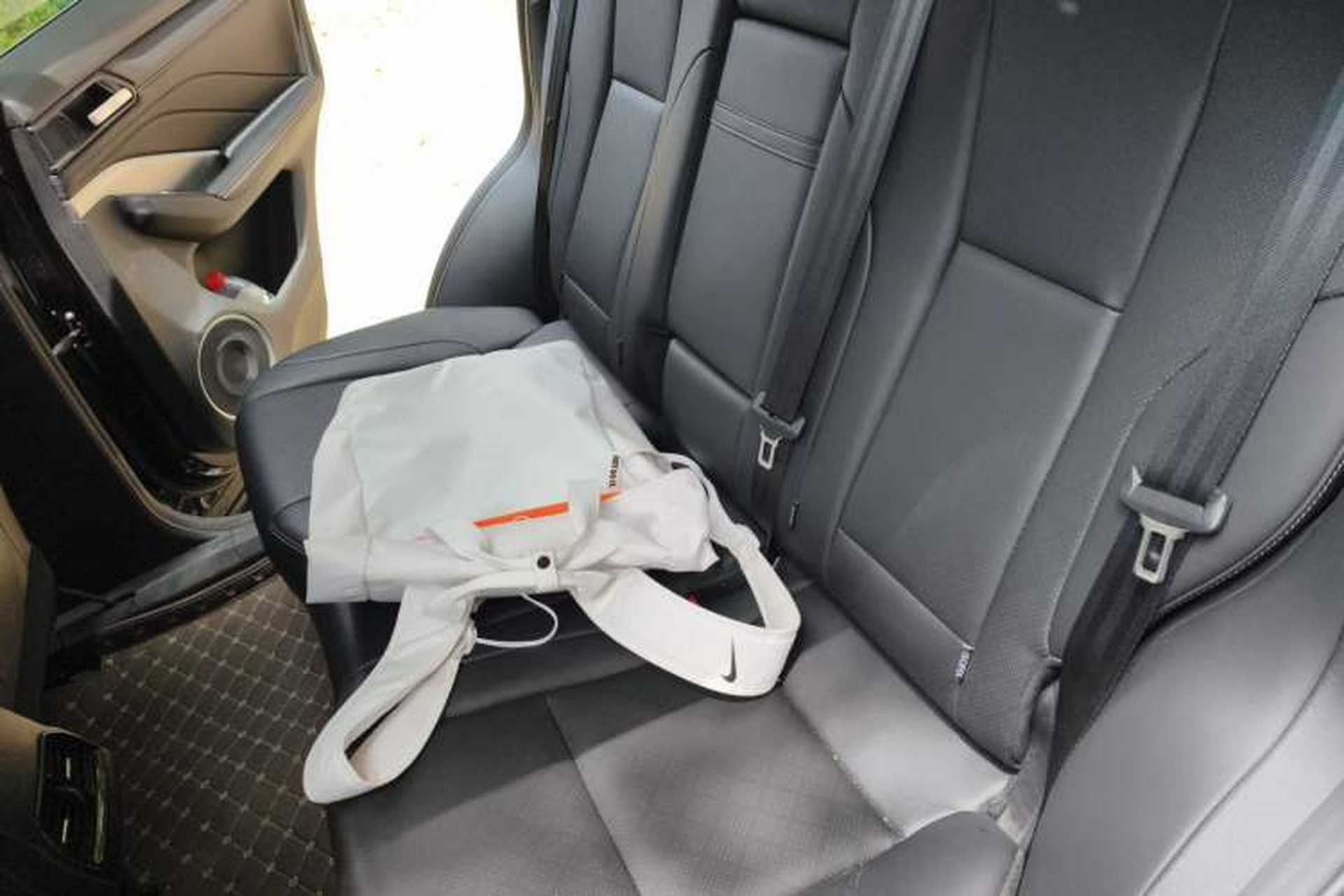 Used Wey VV6 2020 2.0T Two-Wheel Drive Smart Protection+ Left Rear Seat