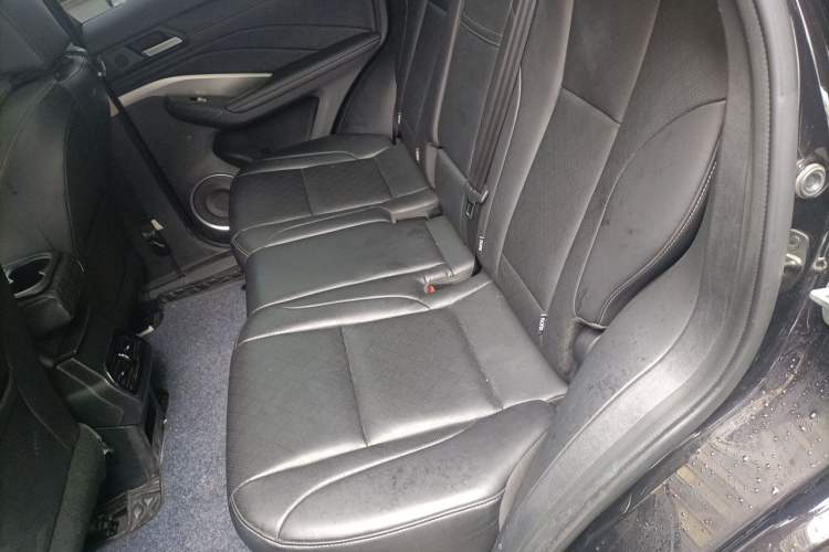 Used Wey VV6 2020 2.0T Two-Wheel Drive Smart Protection+ Left Rear Seat