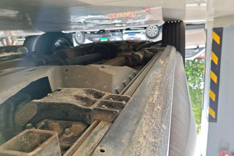 Used Wey VV6 2020 2.0T Four-Wheel Drive Zhiyu+ Left Side Sill