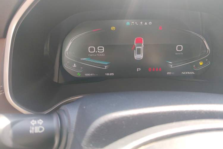 Used Wey VV6 2020 2.0T Two-Wheel Drive Smart Protection+