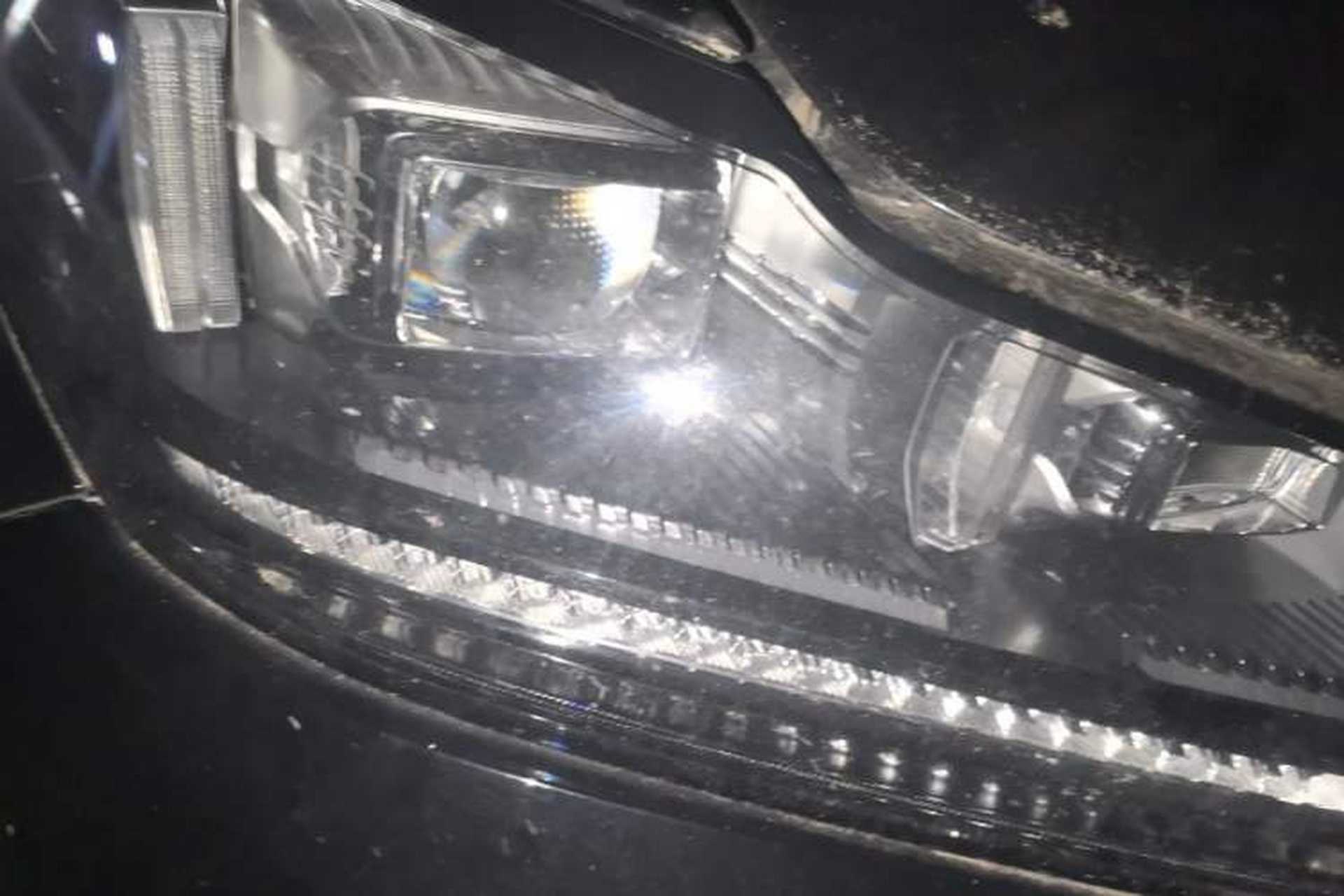 Used Wey VV6 2020 2.0T Two-Wheel Drive Smart Enjoyment+ Right Front Headlight