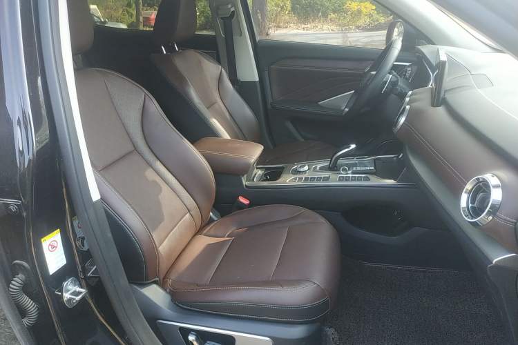 Used Wey VV6 2020 2.0T Four-Wheel Drive Zhiyu+ Right Front Seat