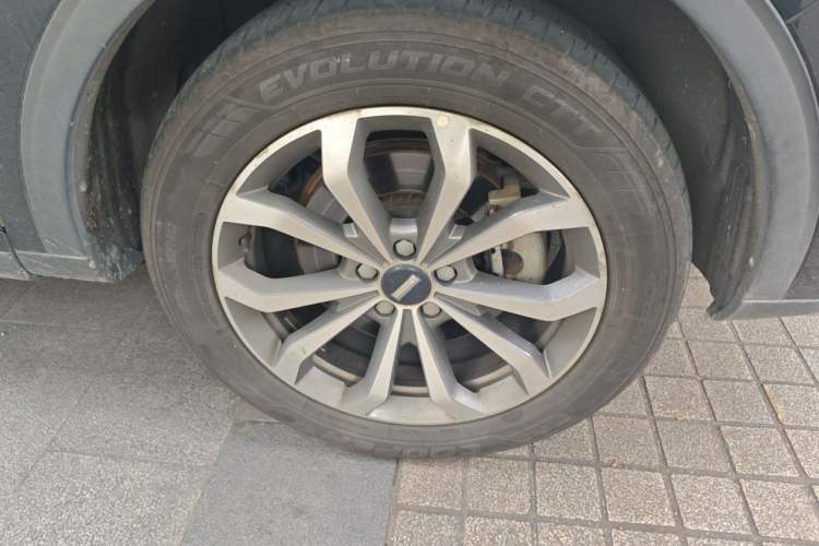 Used Wey VV6 2020 2.0T Two-Wheel Drive Smart Enjoyment+ Right Front Wheel Hub