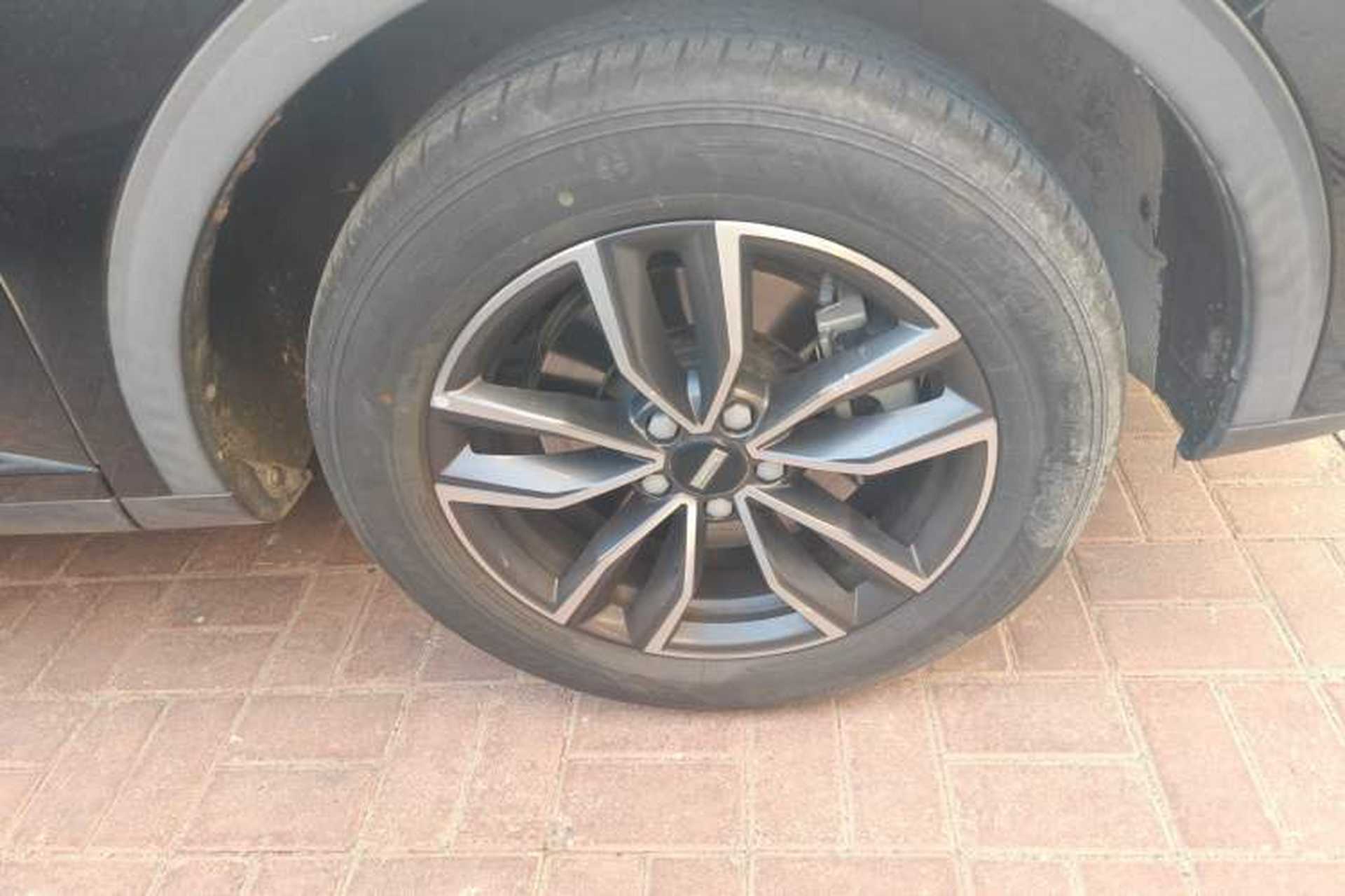 Used Wey VV6 2020 2.0T Two-Wheel Drive Smart Protection+ Right Front Wheel Hub
