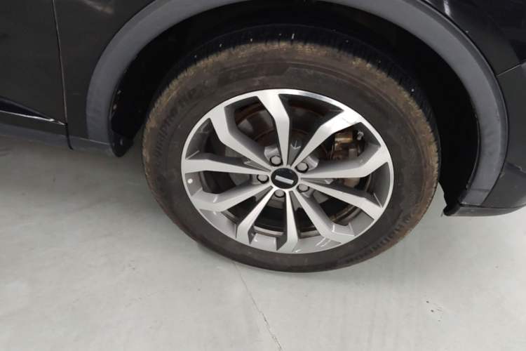 Used Wey VV6 2020 2.0T Two-Wheel Drive Smart Protection+ Right Front Wheel Hub