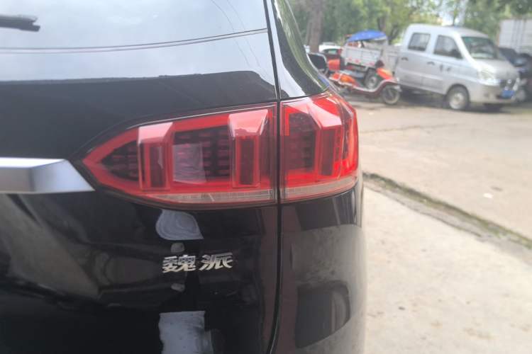 Used Wey VV6 2020 2.0T Two-Wheel Drive Smart Protection+ Right Rear Taillight