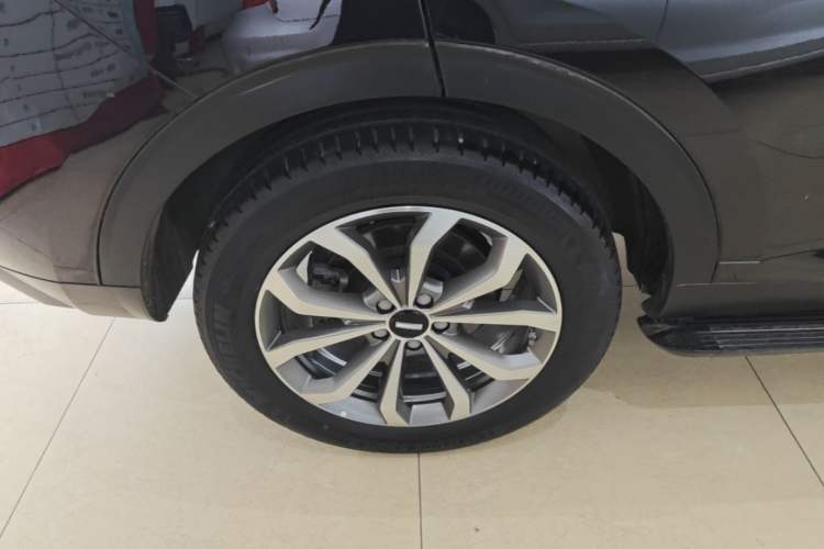 Used Wey VV6 2020 2.0T Two-Wheel Drive Smart Enjoyment+ Right Rear Wheel Hub