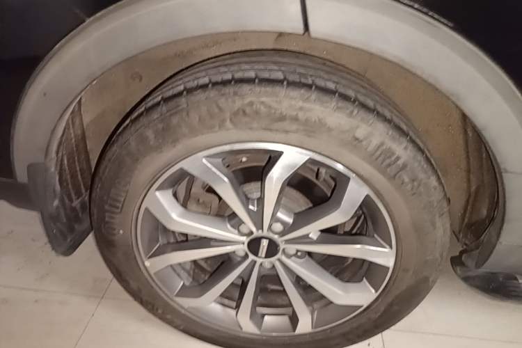 Used Wey VV6 2020 2.0T Two-Wheel Drive Smart Enjoyment+ Right Rear Wheel Hub