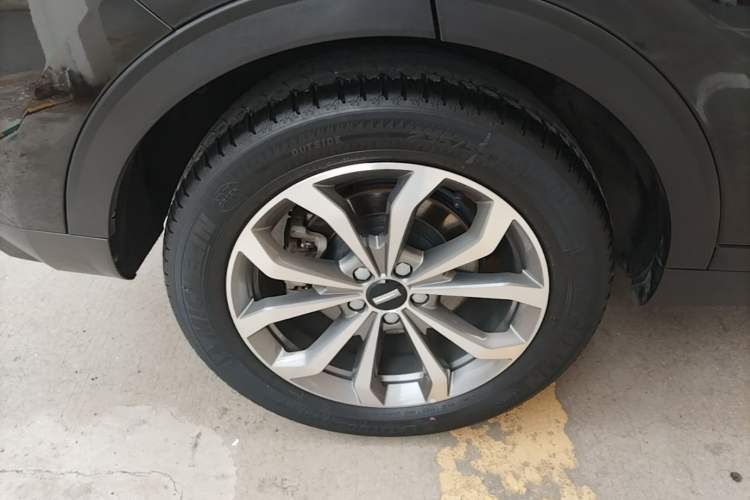 Used Wey VV6 2020 2.0T Two-Wheel Drive Smart Protection+ Right Rear Wheel Hub