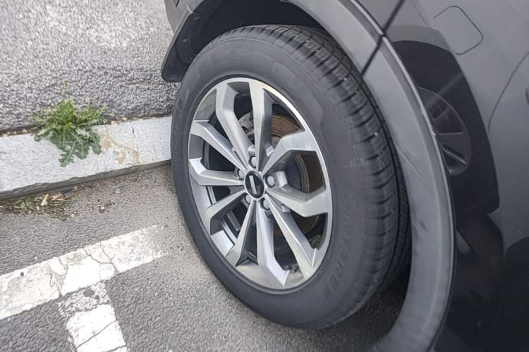 Used Wey VV6 2020 2.0T Two-Wheel Drive Smart Enjoyment+ Right Rear Wheel Hub