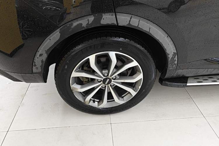 Used Wey VV6 2020 2.0T Two-Wheel Drive Smart Protection+ Right Rear Wheel Hub