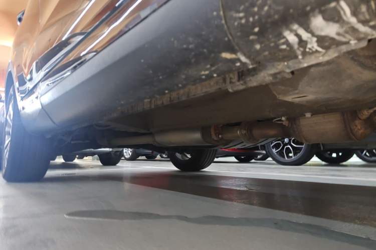 Used Wey VV6 2020 2.0T Two-Wheel Drive Smart Protection+ Right Side Sill