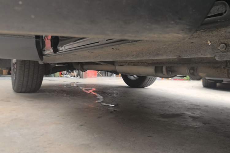 Used Wey VV6 2020 2.0T Two-Wheel Drive Smart Protection+ Right Side Sill