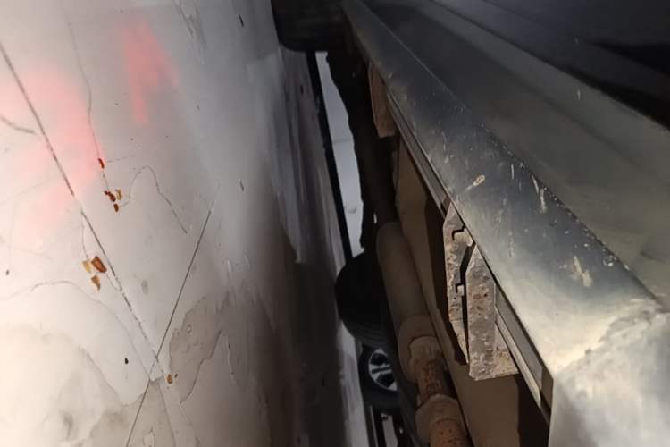 Used Wey VV6 2020 2.0T Two-Wheel Drive Smart Enjoyment+ Right Side Sill