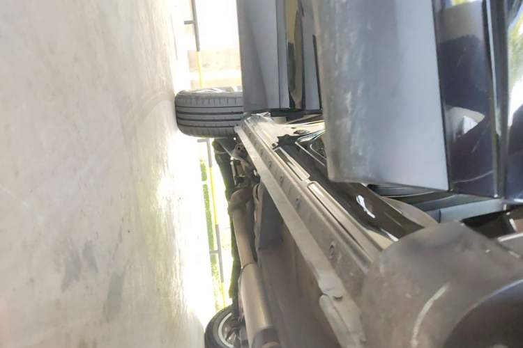 Used Wey VV6 2020 2.0T Two-Wheel Drive Smart Protection+ Right Side Sill