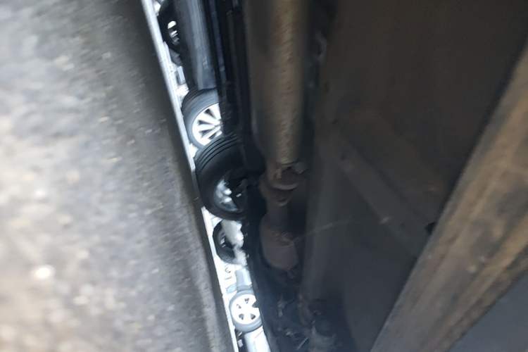 Used Wey VV6 2020 2.0T Two-Wheel Drive Smart Enjoyment+ Right Side Sill