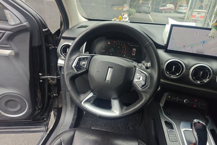 Used Wey VV6 2020 2.0T Two-Wheel Drive Smart Enjoyment+ Steering Wheel
