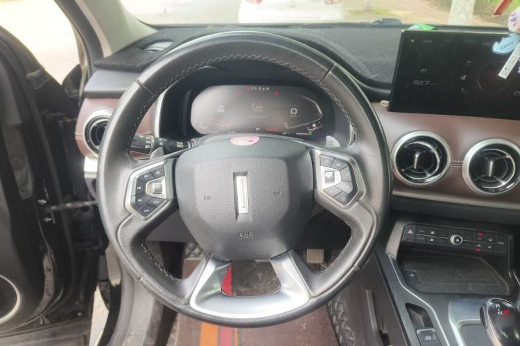 Used Wey VV6 2020 2.0T Two-Wheel Drive Smart Enjoyment+ Steering Wheel