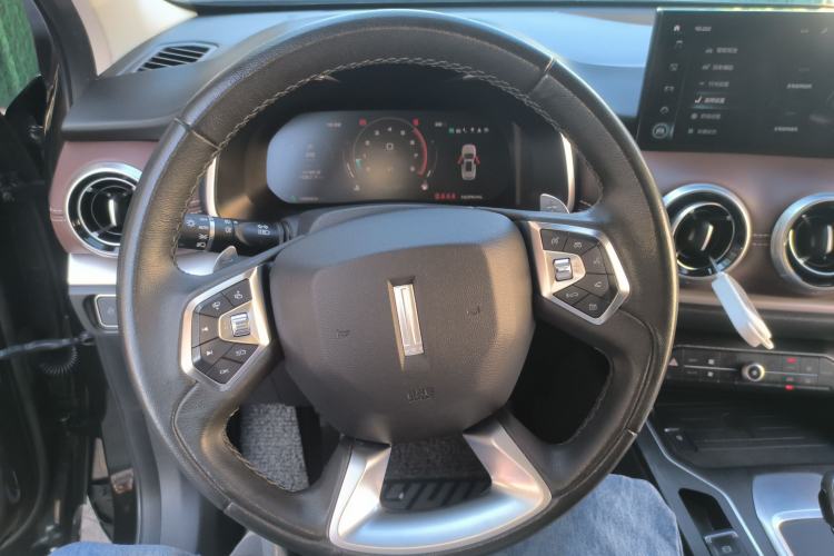 Used Wey VV6 2020 2.0T Two-Wheel Drive Smart Enjoyment+ Steering Wheel