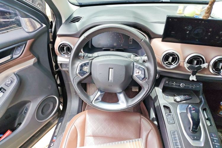 Used Wey VV6 2020 2.0T Two-Wheel Drive Smart Enjoyment+ Steering Wheel