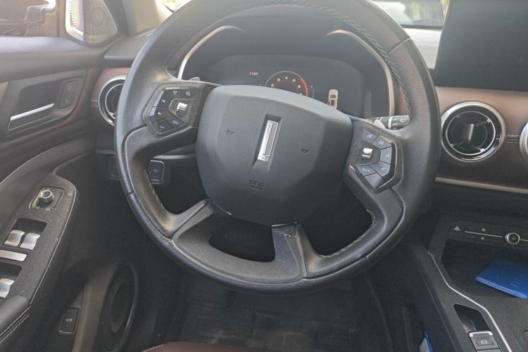 Used Wey VV6 2020 2.0T Two-Wheel Drive Smart Protection+ Steering Wheel