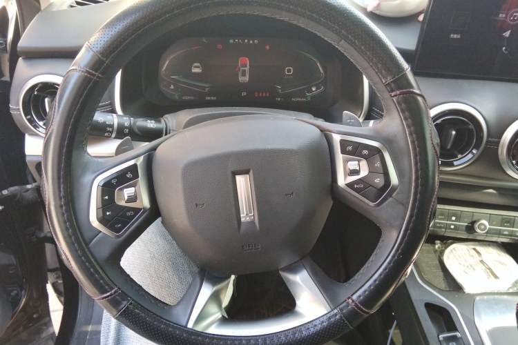 Used Wey VV6 2020 2.0T Two-Wheel Drive Smart Protection+ Steering Wheel