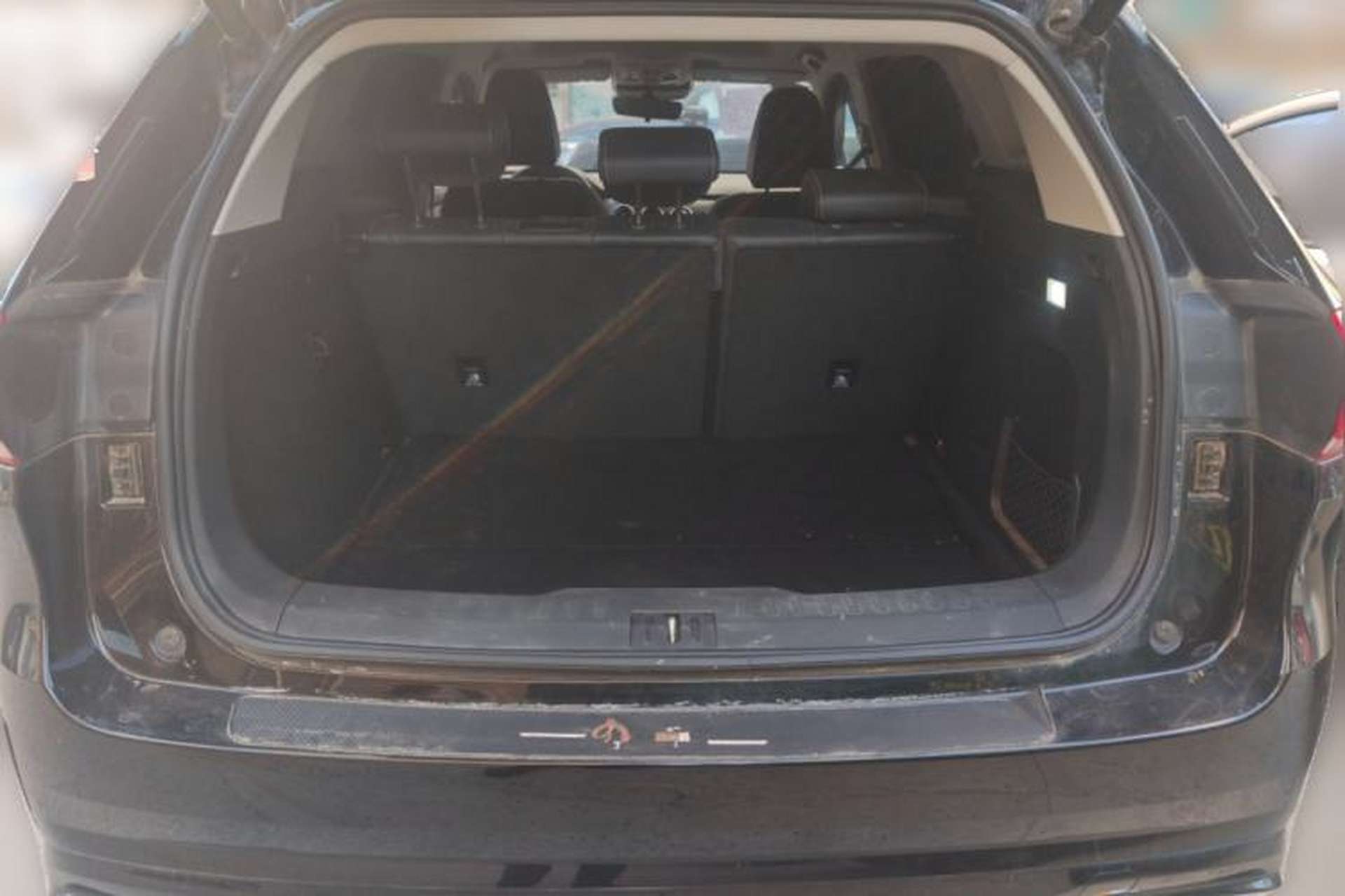 Used Wey VV6 2020 2.0T Two-Wheel Drive Smart Protection+ Trunk