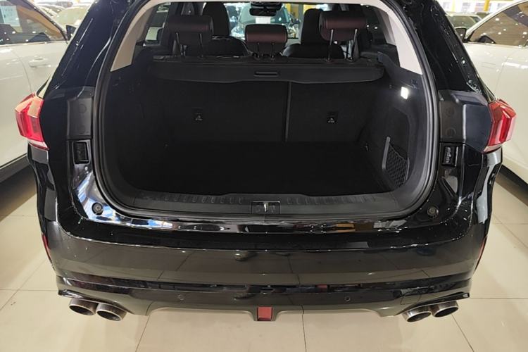 Used Wey VV6 2020 2.0T Two-Wheel Drive Smart Enjoyment+ Trunk