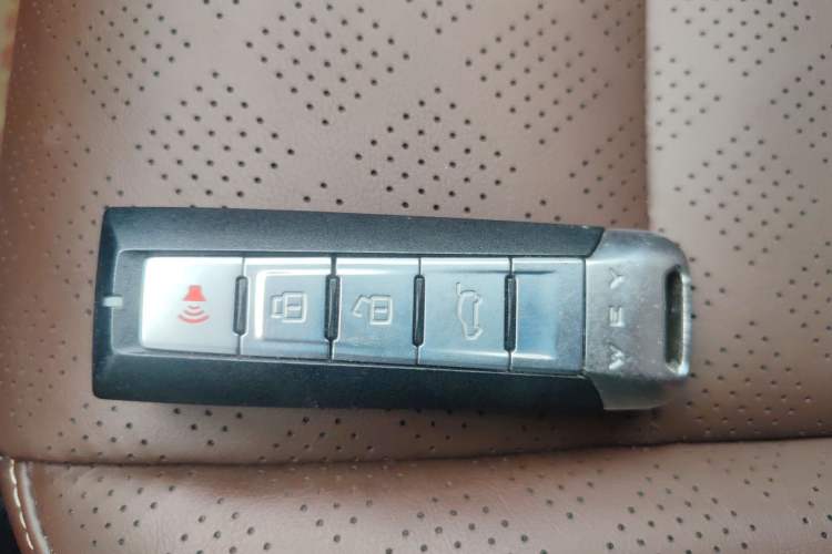 Used Wey VV6 2020 2.0T Two-Wheel Drive Smart Protection+ Vehicle Key