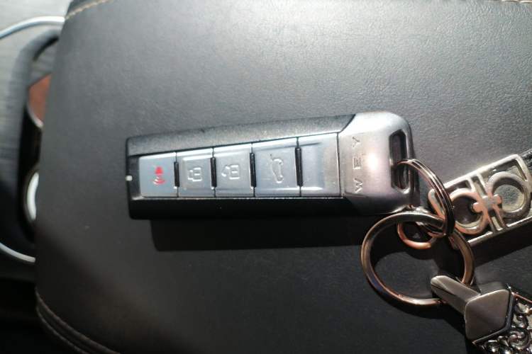 Used Wey VV6 2020 2.0T Two-Wheel Drive Smart Enjoyment+ Vehicle Key
