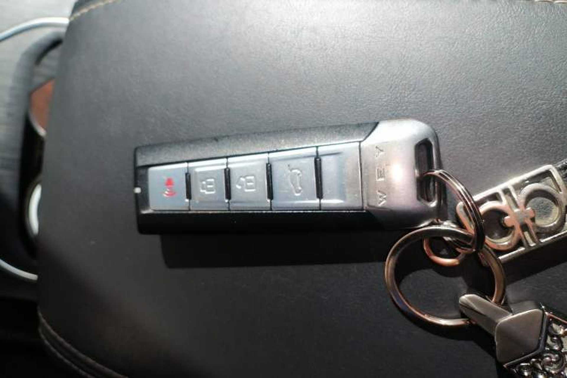 Used Wey VV6 2020 2.0T Two-Wheel Drive Smart Enjoyment+ Vehicle Key