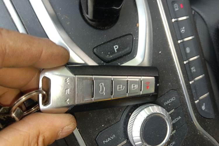 Used Wey VV6 2020 2.0T Two-Wheel Drive Smart Protection+ Vehicle Key