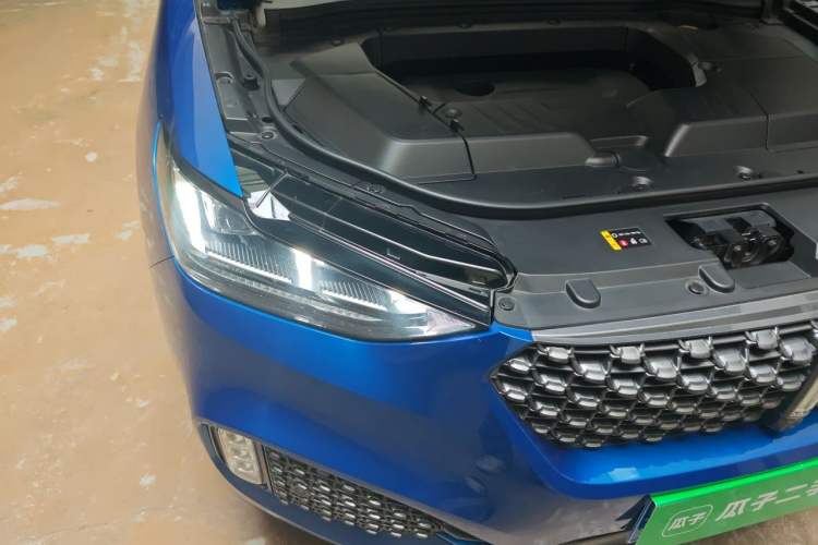 Used Wey VV6 2020 2.0T Four-Wheel Drive Zhiyu+ Engine Bay Right