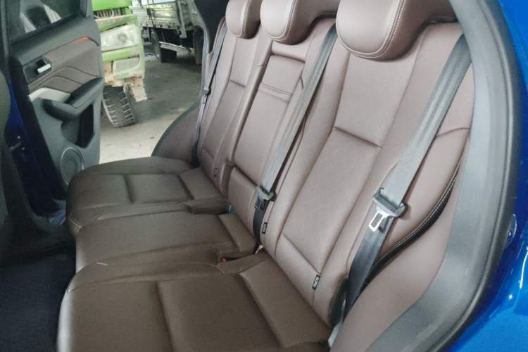 Used Wey VV6 2020 2.0T Two-Wheel Drive Smart Protection+ Left Rear Seat