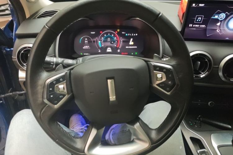 Used Wey VV6 2020 2.0T Four-Wheel Drive Zhiyu+ Steering Wheel