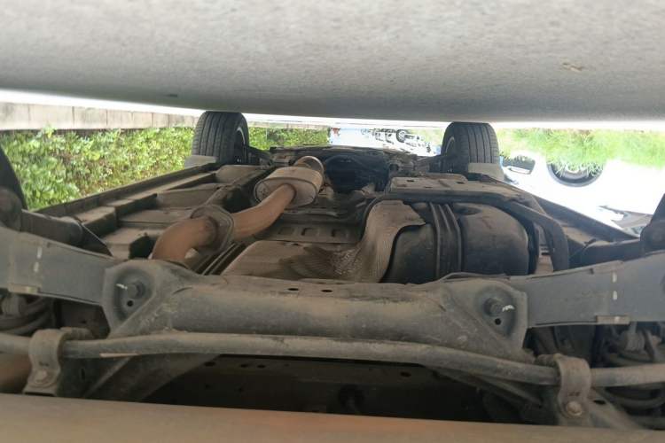 Used Wey VV6 2020 2.0T Two-Wheel Drive Zhiyue+ Chassis Rear