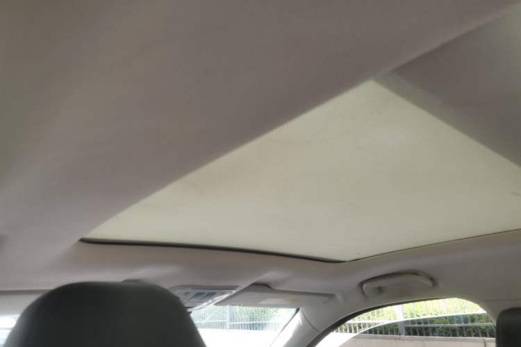 Used Wey VV6 2020 2.0T Two-Wheel Drive Smart Protection+ Headliner