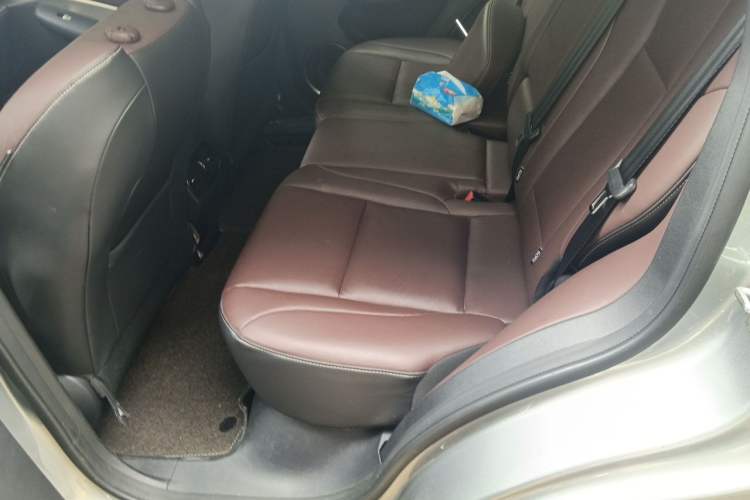 Used Wey VV6 2020 2.0T Two-Wheel Drive Zhiyue+ Left Rear Seat
