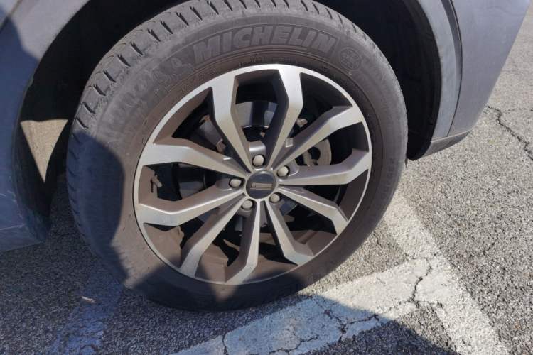 Used Wey VV6 2020 2.0T Two-Wheel Drive Smart Protection+ Right Front Wheel Hub
