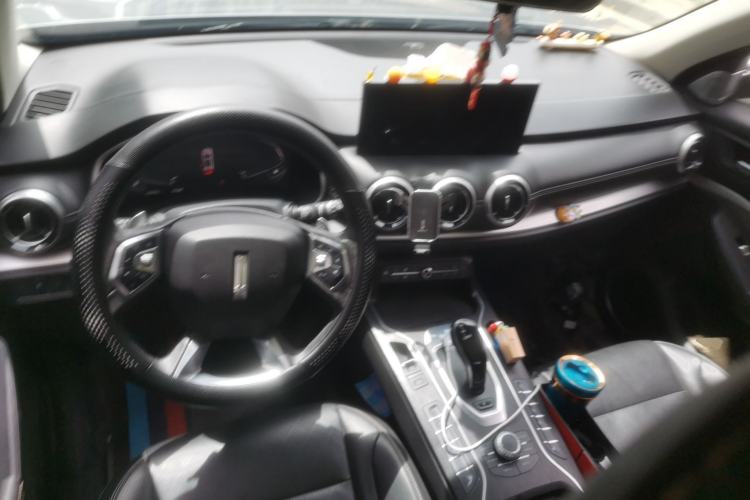 Used Wey VV6 2020 2.0T Two-Wheel Drive Smart Protection+ Steering Wheel