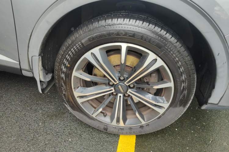 Used Wey VV6 2020 2.0T Two-Wheel Drive Smart Enjoyment+ Right Front Wheel Hub