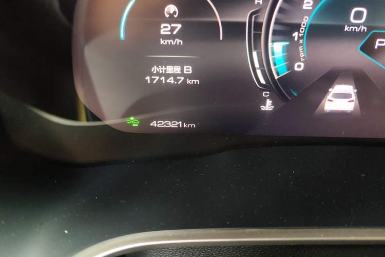 Used Wey VV6 2020 2.0T Four-Wheel Drive Zhiyu+ Odometer Close Up