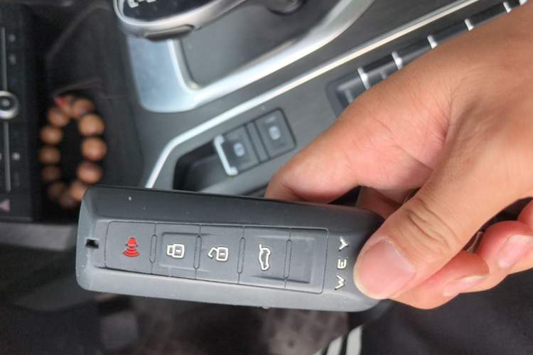 Used Wey VV6 2020 2.0T Two-Wheel Drive Smart Protection+ Vehicle Key