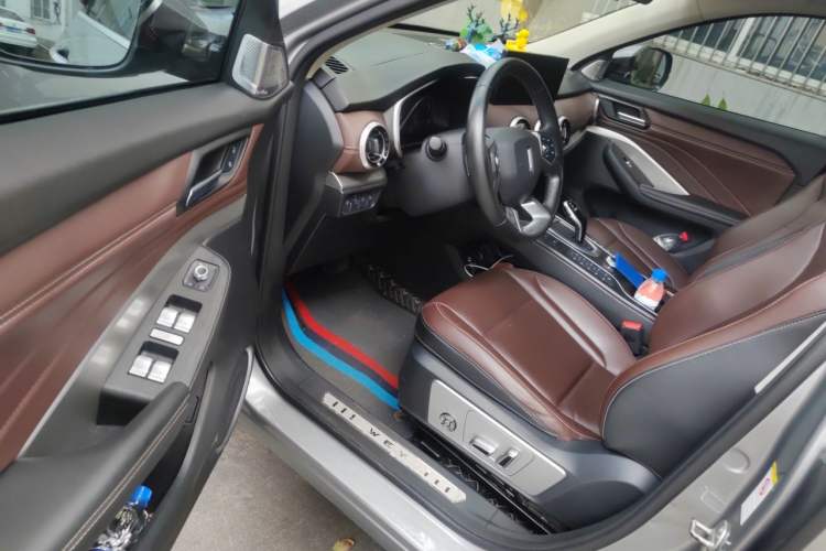 Used Wey VV6 2020 2.0T Two-Wheel Drive Smart Protection+ Driver Seat