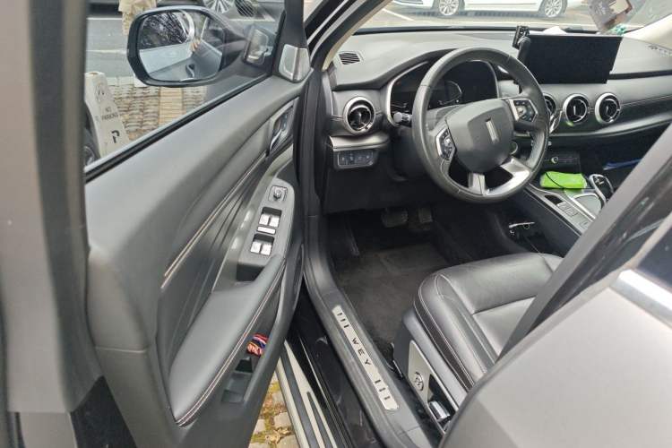Used Wey VV6 2020 2.0T Two-Wheel Drive Smart Enjoyment+ Driver Seat