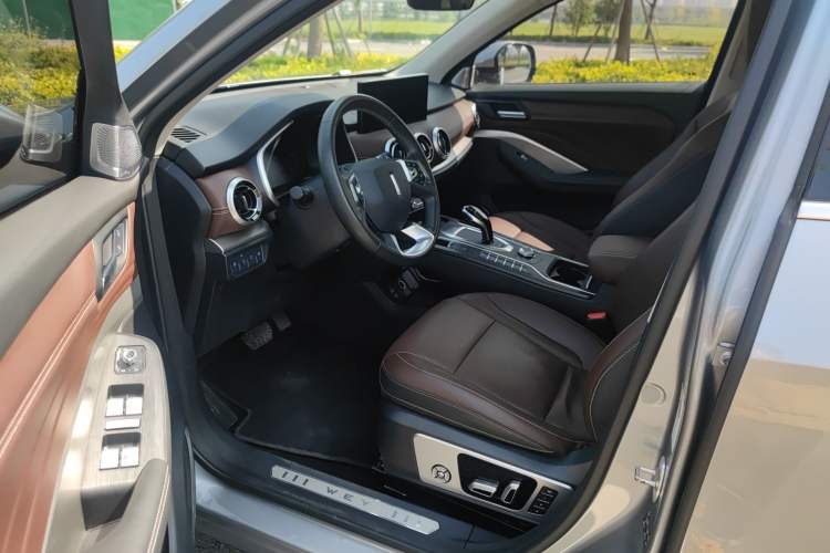 Used Wey VV6 2020 2.0T Two-Wheel Drive Smart Enjoyment+ Driver Seat