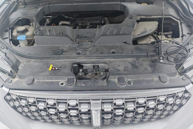 Used Wey VV6 2020 2.0T Two-Wheel Drive Smart Protection+ Engine Bay