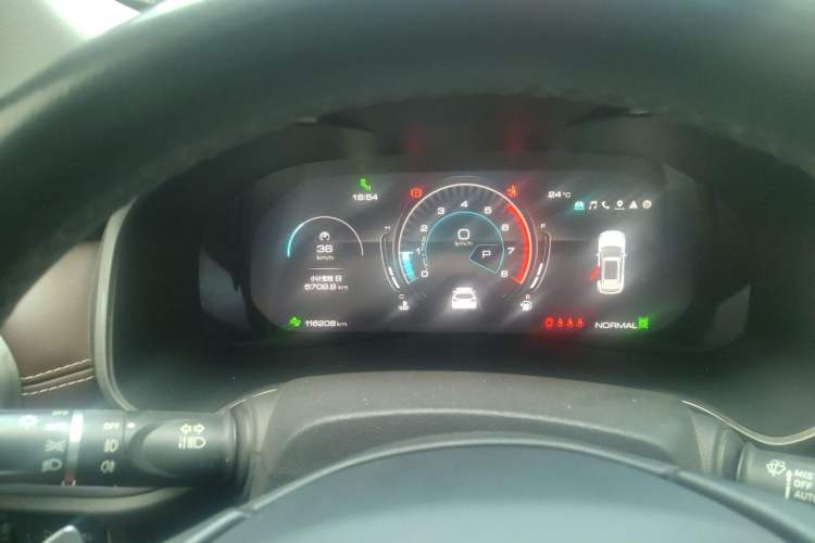 Used Wey VV6 2020 2.0T Two-Wheel Drive Smart Protection+ Instrument Cluster